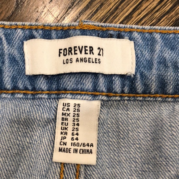 American Flag Jean Shorts - Picture 3 of 4